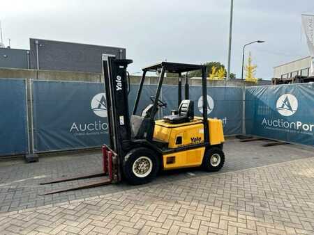 Diesel Forklifts 1998  Yale GDP25TF (2)