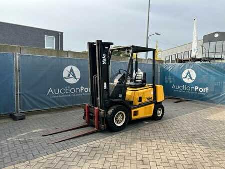 Diesel Forklifts 1998  Yale GDP25TF (3)