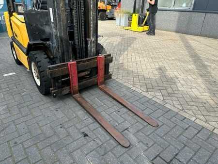 Diesel Forklifts 1998  Yale GDP25TF (7)