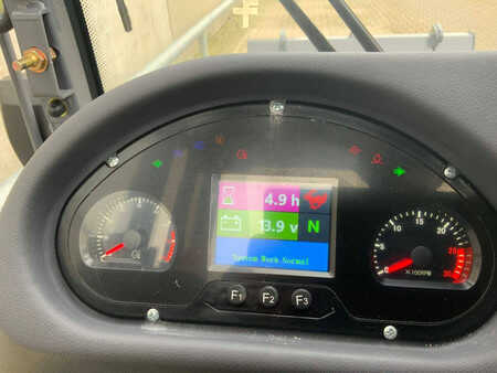 Teleskopstapler-Starr 2025  Everun ERT1500 (18)