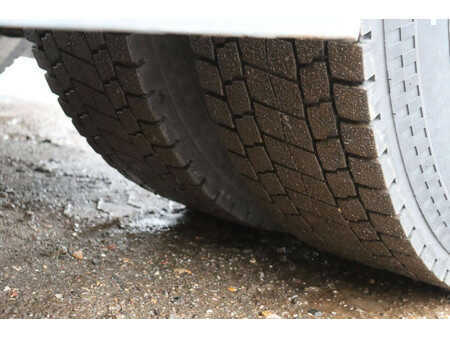 Terminaltraktor 2008  MOL YM 180/4X2 (14)