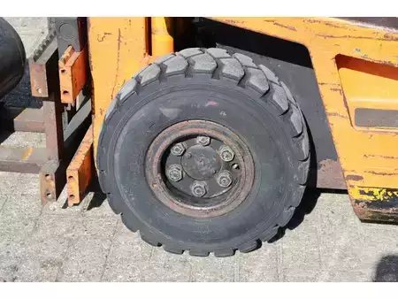 Empilhador a gás 1999  Toyota 42-4FG15 (16)