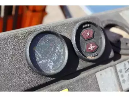 Empilhador a gás 1999  Toyota 42-4FG15 (35)