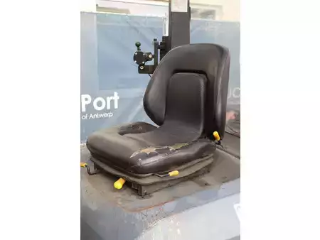 LPG heftrucks 2007  Toyota 42-7FGF25 (24)