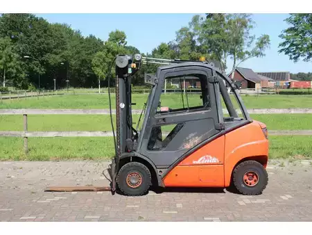Dízel targoncák 2006  Linde H25D (2)