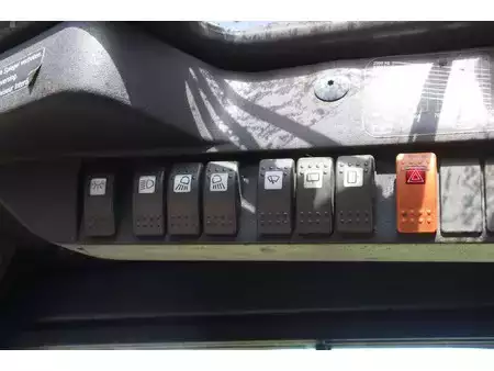 Dízel targoncák 2006  Linde H25D (28)