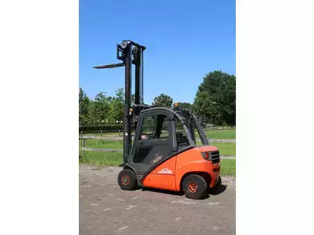 Dízel targoncák 2006  Linde H25D (39)