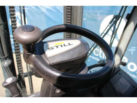 Carrelli elettrici 4 ruote 2018  Still RX60-40 (20)