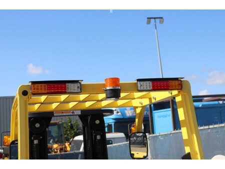 Chariots élévateurs diesel 2023  Hyster H2.5UT (17)
