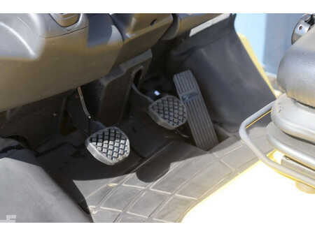 Chariots élévateurs diesel 2023  Hyster H2.5UT (23)