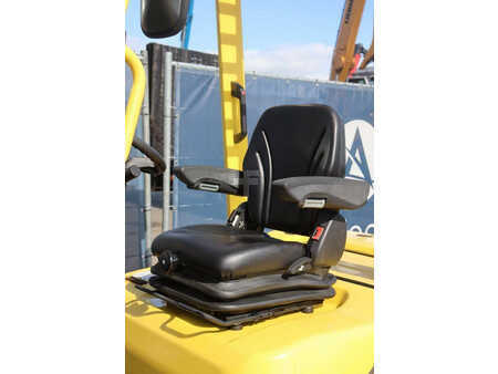 Chariots élévateurs diesel 2023  Hyster H2.5UT (26)