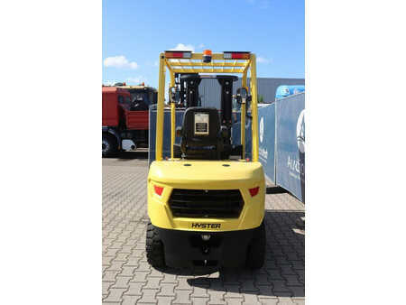 Chariots élévateurs diesel 2023  Hyster H2.5UT (4)