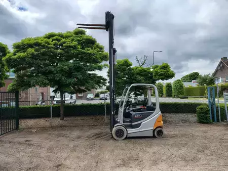 4-wiel elektrische heftrucks 2012  Still RX60-25 (7)