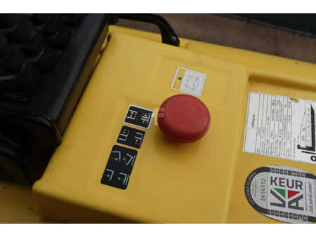 Elektrisk- 4 hjul 2004  Hyster J2.50ACX (29)