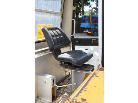 Empilhador todo-terreno - JCB 926 (30)