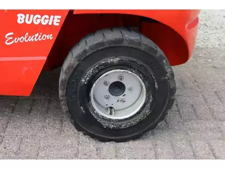 Dieselový VZV 2005  Manitou MH25-4T (13)