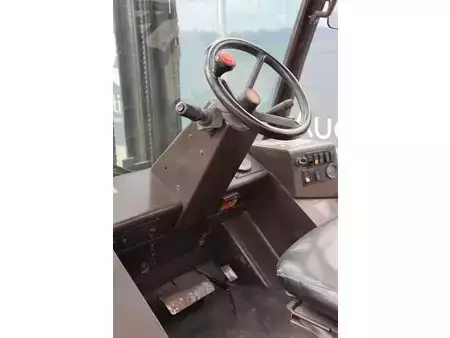 Dieselový VZV 2005  Manitou MH25-4T (20)