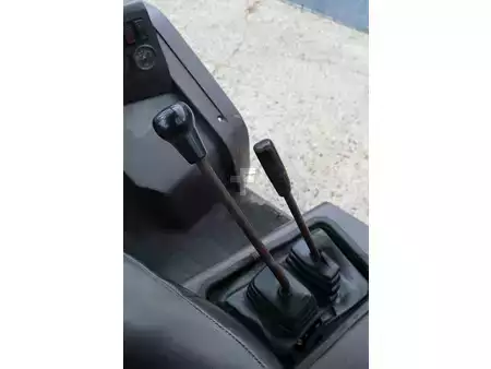 Dieselový VZV 2005  Manitou MH25-4T (26)