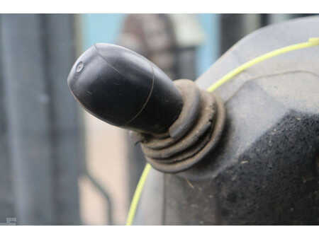 Carretilla elevadora diésel 2007  Linde H35D (25)