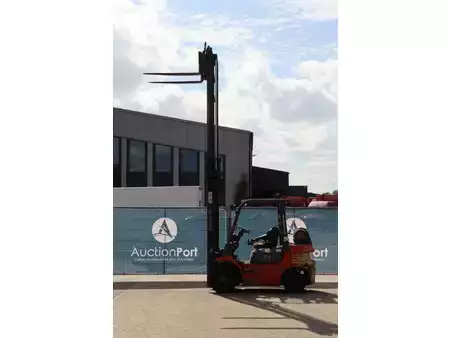 LPG Forklifts 2011  Toyota 42-7FGF25 (39)