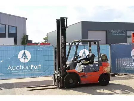 LPG Forklifts 2011  Toyota 42-7FGF25 (9)
