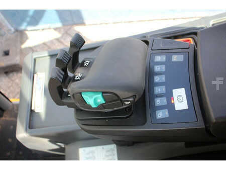 Elektro 4 Rad 2019  Jungheinrich EFG 320 (26)