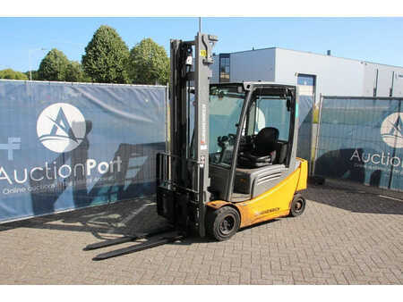 Elektro 4 Rad 2019  Jungheinrich EFG 320 (40)