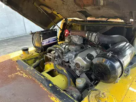 Carretilla elevadora GLP 1989  Mitsubishi FG40 (35)