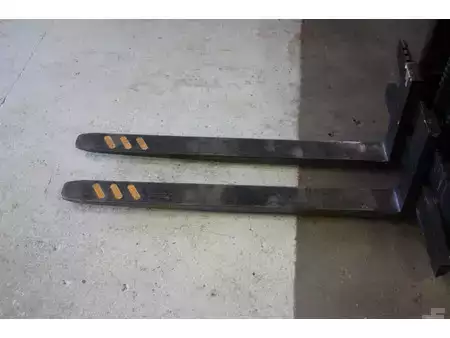 Vertikal-Kommissionierer - Crown Access 123 Comprehensive System Control (11)