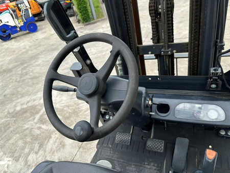 Empilhador a gás 2017  Doosan GC20E-5 (32)