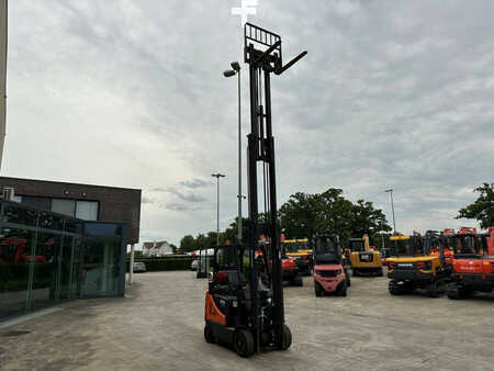 Empilhador a gás 2017  Doosan GC20E-5 (39)