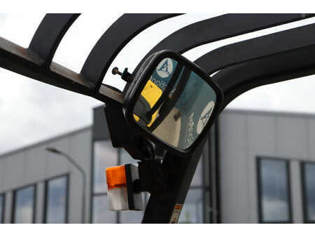 Carrelli elevatori diesel 2002  Yale GDP50MJ E2214 (38)