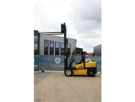 Carrelli elevatori diesel 2002  Yale GDP50MJ E2214 (40)