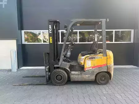 Diesel Forklifts 2007  TCM FHD13T3 (3)