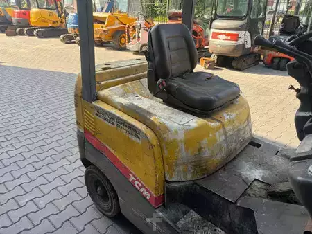 Diesel Forklifts 2007  TCM FHD13T3 (9)