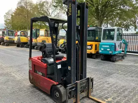 Electric - 4 wheels 2009  Yale ERP16ATF (SWB) E2380 (6)