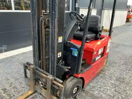 Electric - 4 wheels 2009  Yale ERP16ATF (SWB) E2380 (8)