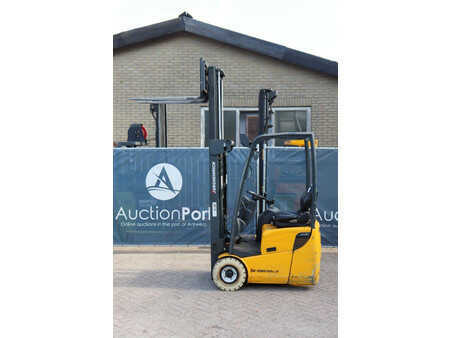 Elektro čtyřkolový VZV - Jungheinrich  (33)