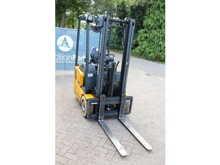 Elektro čtyřkolový VZV - Jungheinrich  (7)