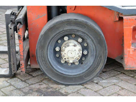 Treibgasstapler - Nissan PH02A25U (14)