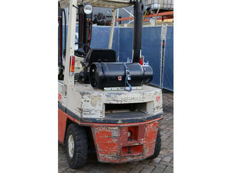 Treibgasstapler - Nissan PH02A25U (17)