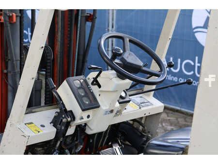 Treibgasstapler - Nissan PH02A25U (26)