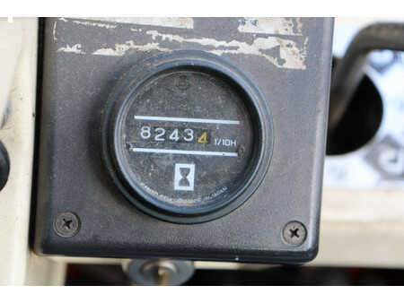 Treibgasstapler - Nissan PH02A25U (31)