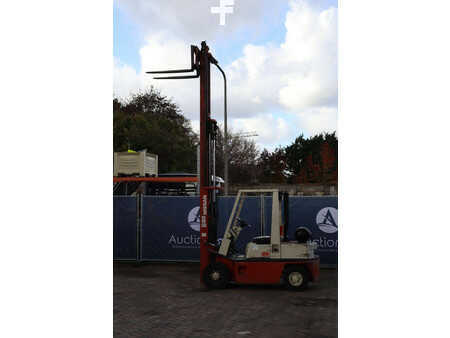 Treibgasstapler - Nissan PH02A25U (38)