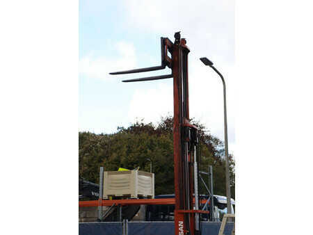 Treibgasstapler - Nissan PH02A25U (39)