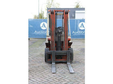 Treibgasstapler - Nissan PH02A25U (8)