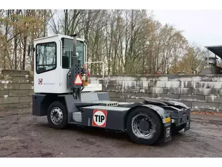 Terminaltrekkers 2008  MOL YM 180/4X2 (3)