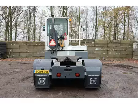 Terminaltrekkers 2008  MOL YM 180/4X2 (5)
