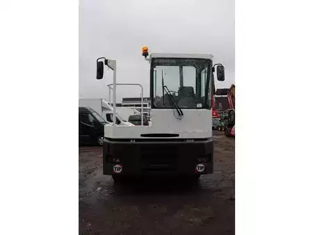 Terminaltrekkers 2008  MOL YM 180/4X2 (8)