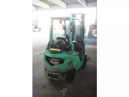 Gas truck 2013  Mitsubishi FG18NT (3)